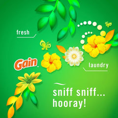 Febreze Plug-In Air Freshener, Odor-Fighting Scented Oil Starter Kit, Air Fresheners for Home, Bathroom and Kitchen, Long Lasting, Gain Original Scent, Warmer + 4 Refill, Multicolor