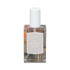 Mainstays Mandarin Cranberry Scented Room & Linen Spray 3.4 fl oz (100mL).